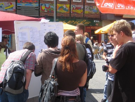 Jugendliche suchen noch den passenden Ausbildungsplatz